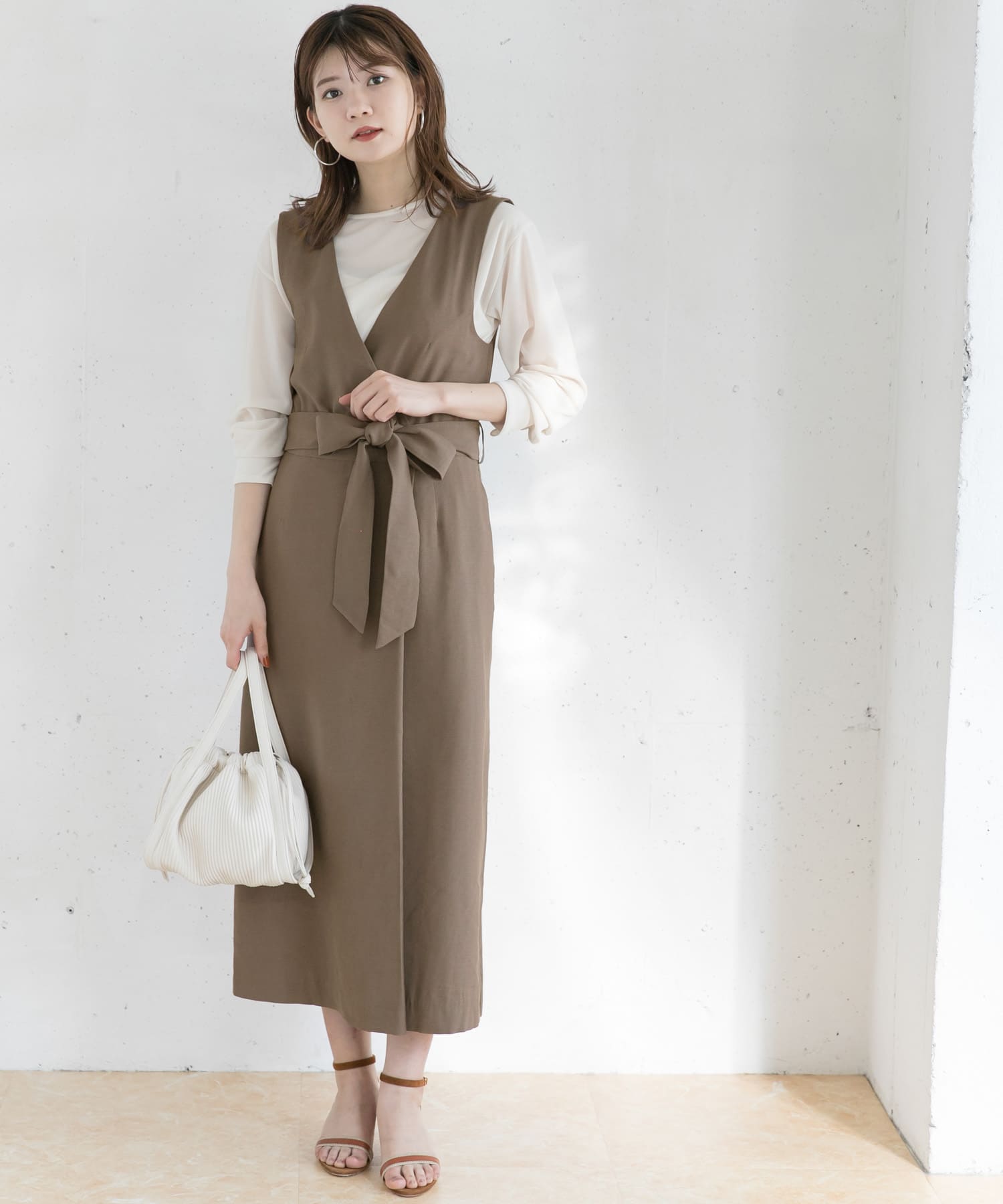 Vネックストレートワンピース Ra14 26s007 Urban Research公式ファッション通販 Vネックストレートワンピース Ra14 26s007 Urban Research公式ファッション通販
