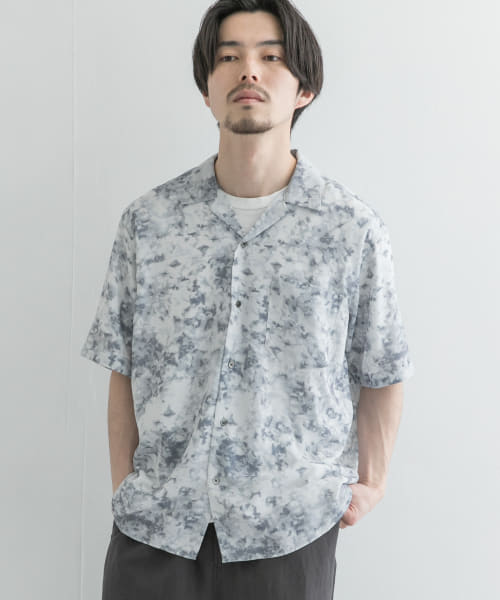 スプラッシュパターンオープンカラーシャツ