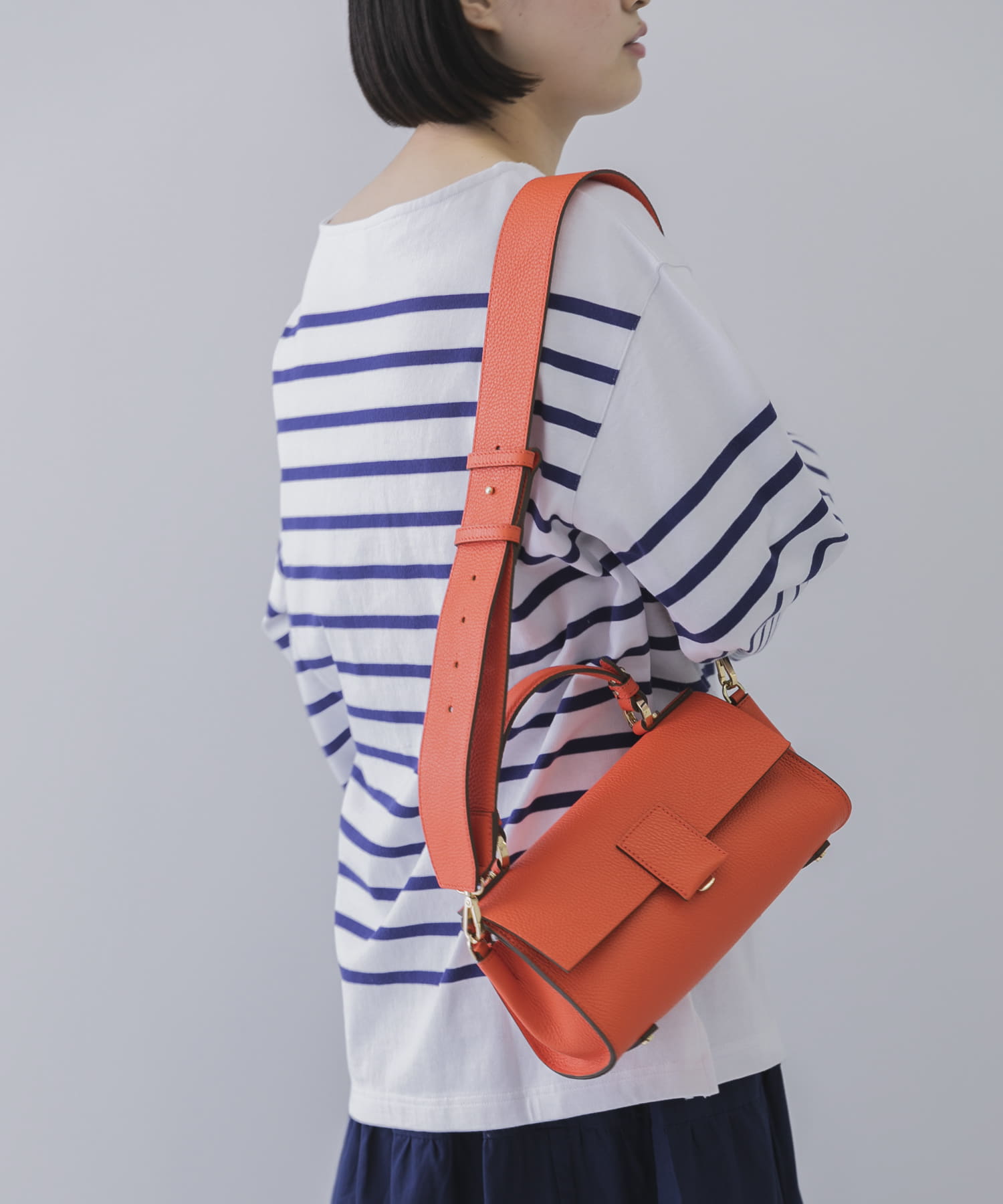 Gina 2022Spring掲載』LORISTELLA BETH[LO2529-UL24]｜URBAN RESEARCH 