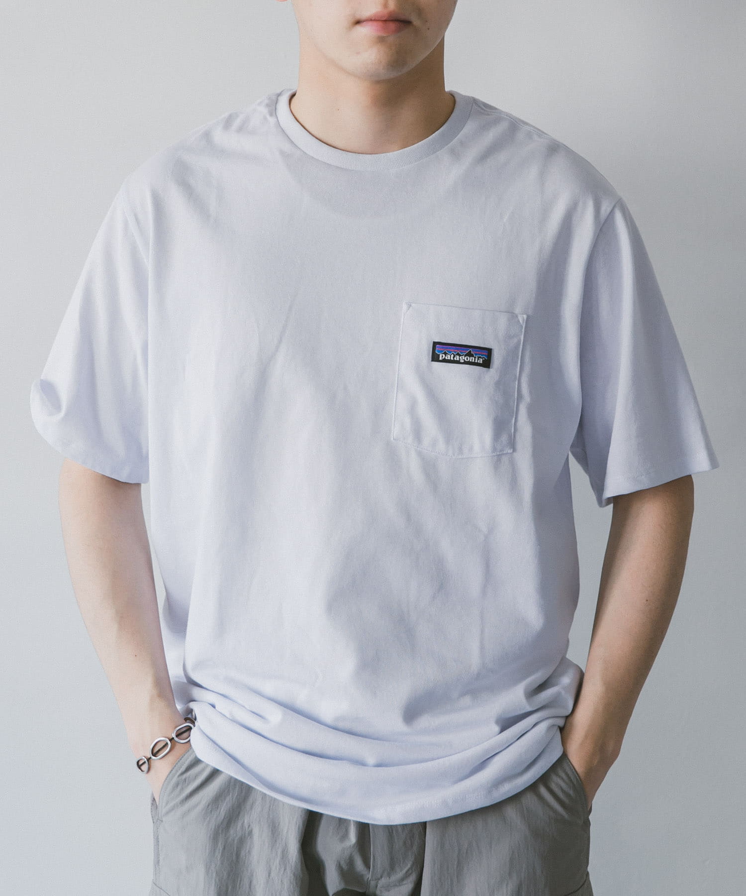 Patagonia Tシャツ ポケット付き ホワイト