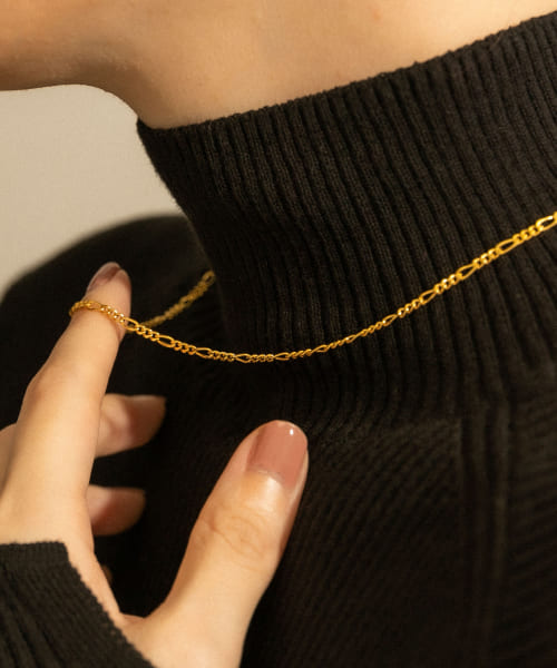 SMELLY so’　multi chain necklace