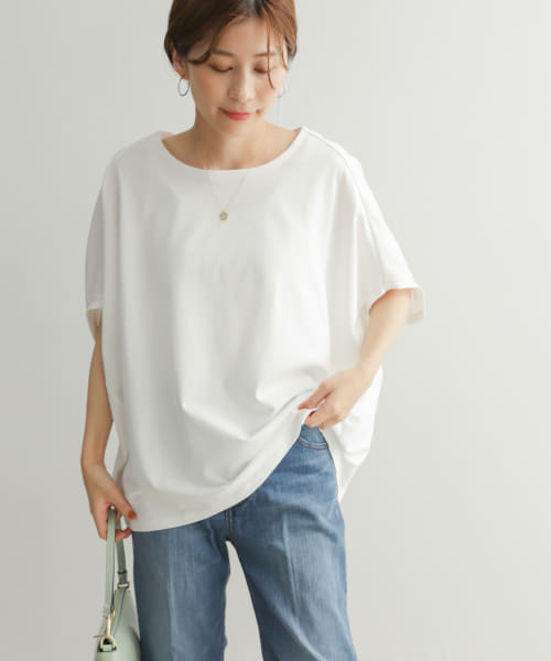 コクーンシルエットプルオーバー
