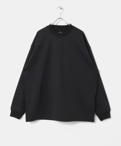 DAIWA PIER39　TECH SWEAT CREW BASIC