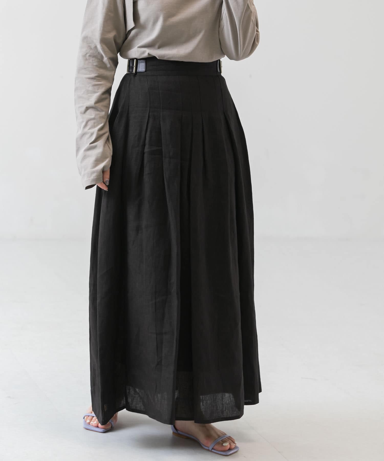 別注』O'NEIL OF DUBLIN×UR Soft Pleated Skirt[24793WB-UL35