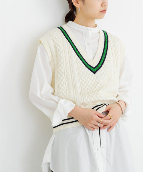 ラインニットベスト