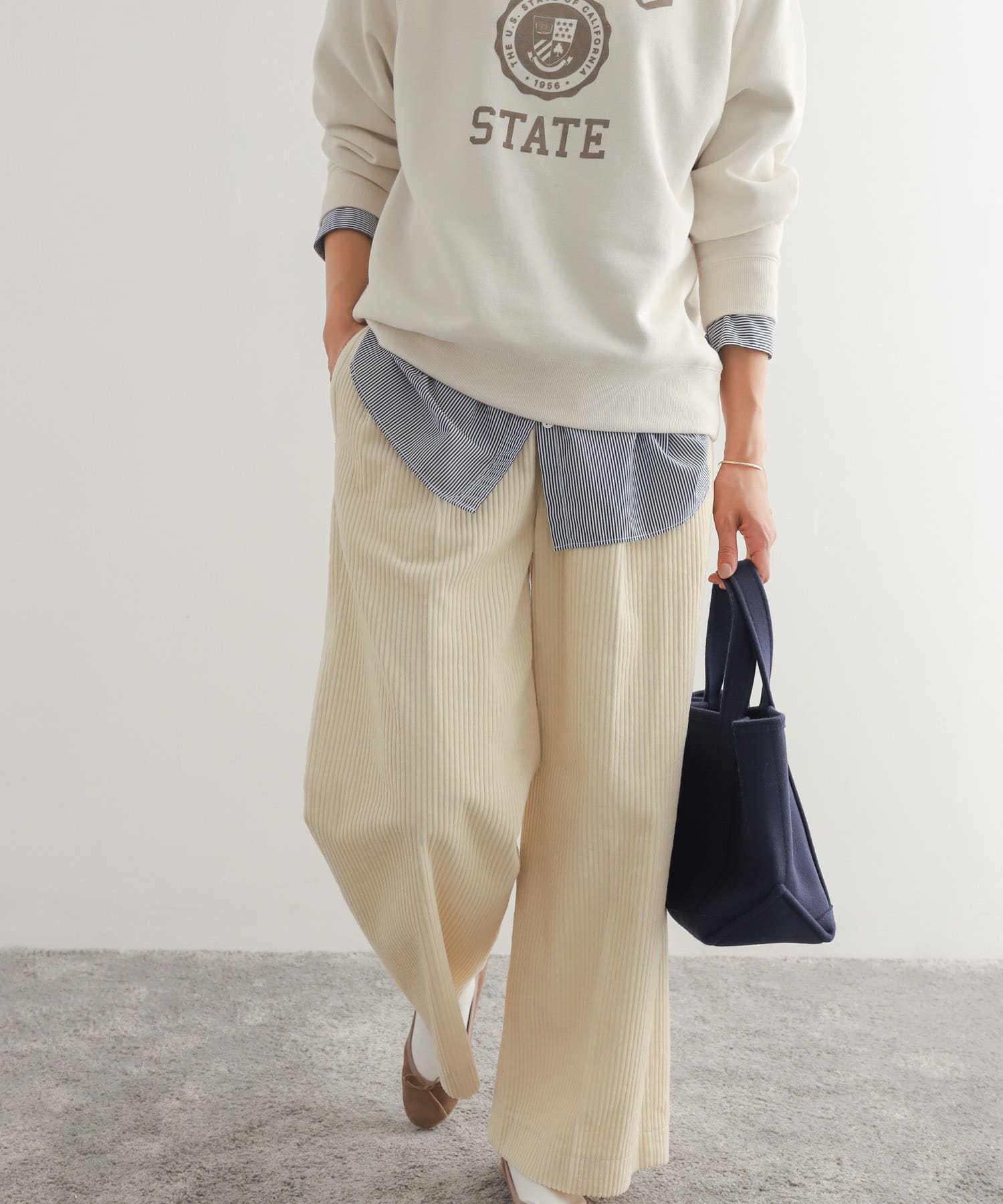 コーデュロイタックワイドパンツ[DR37-24A205]｜URBAN RESEARCH
