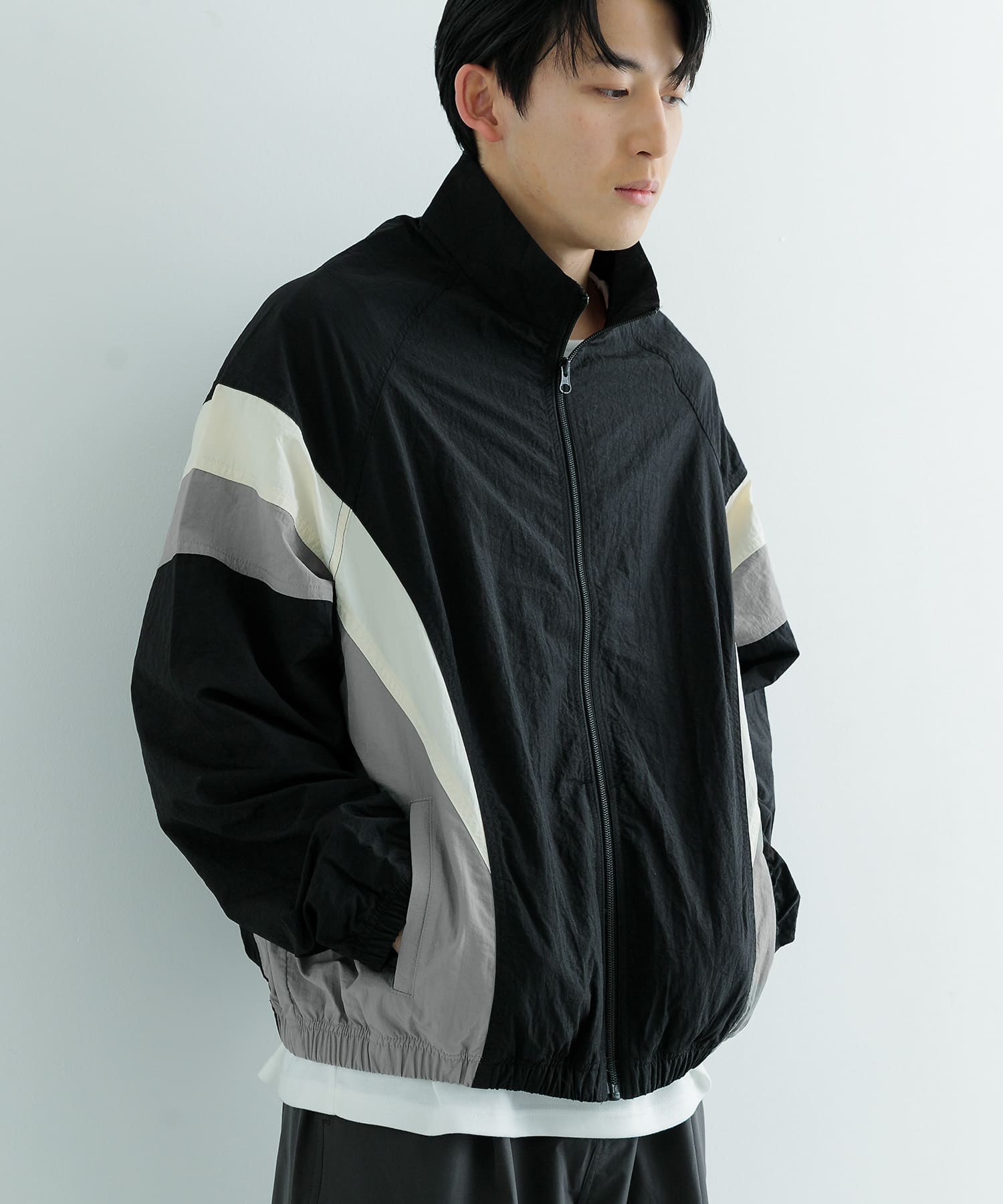 配色キリカエ ナイロン トラックジャケット[IT44-17A016]｜URBAN RESEARCH公式ファッション通販