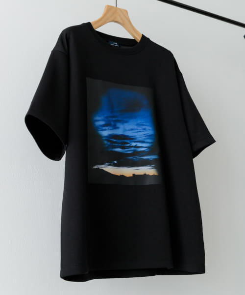 Art Graphic ポンチTシャツ Dawn