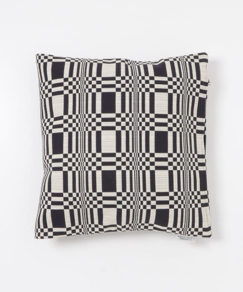 JOHANNA GULLICHSEN　ZippedCushionCover Doris