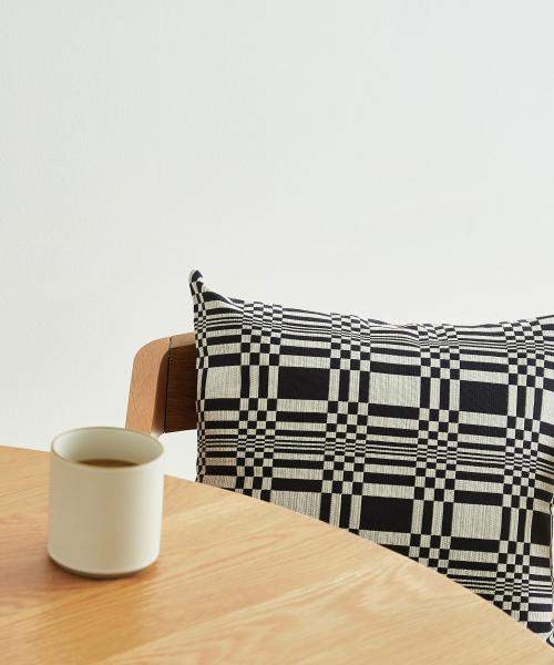 JOHANNA GULLICHSEN　ZippedCushionCover Doris