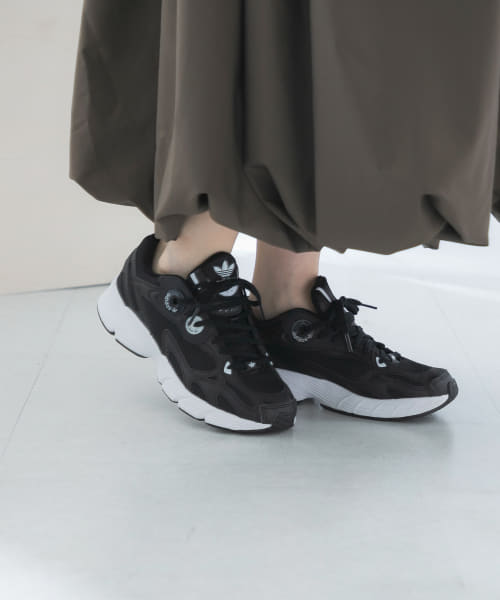 adidas　ASTIR W