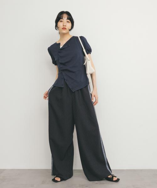 アシメトリーデザインカットソー