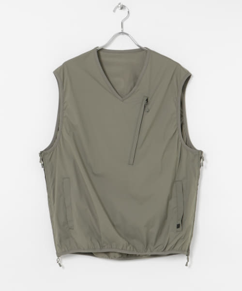 DAIWA PIER39　TECH REVERSIBLE FIELD VEST