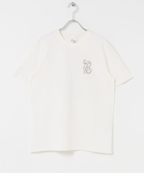 NUDIE JEANS　Joni Wrong Place T-Shirt