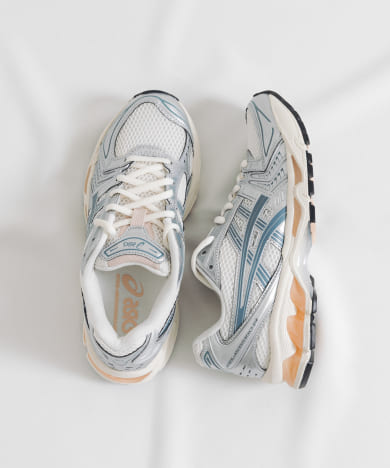 ASICS　GEL-KAYANO 14