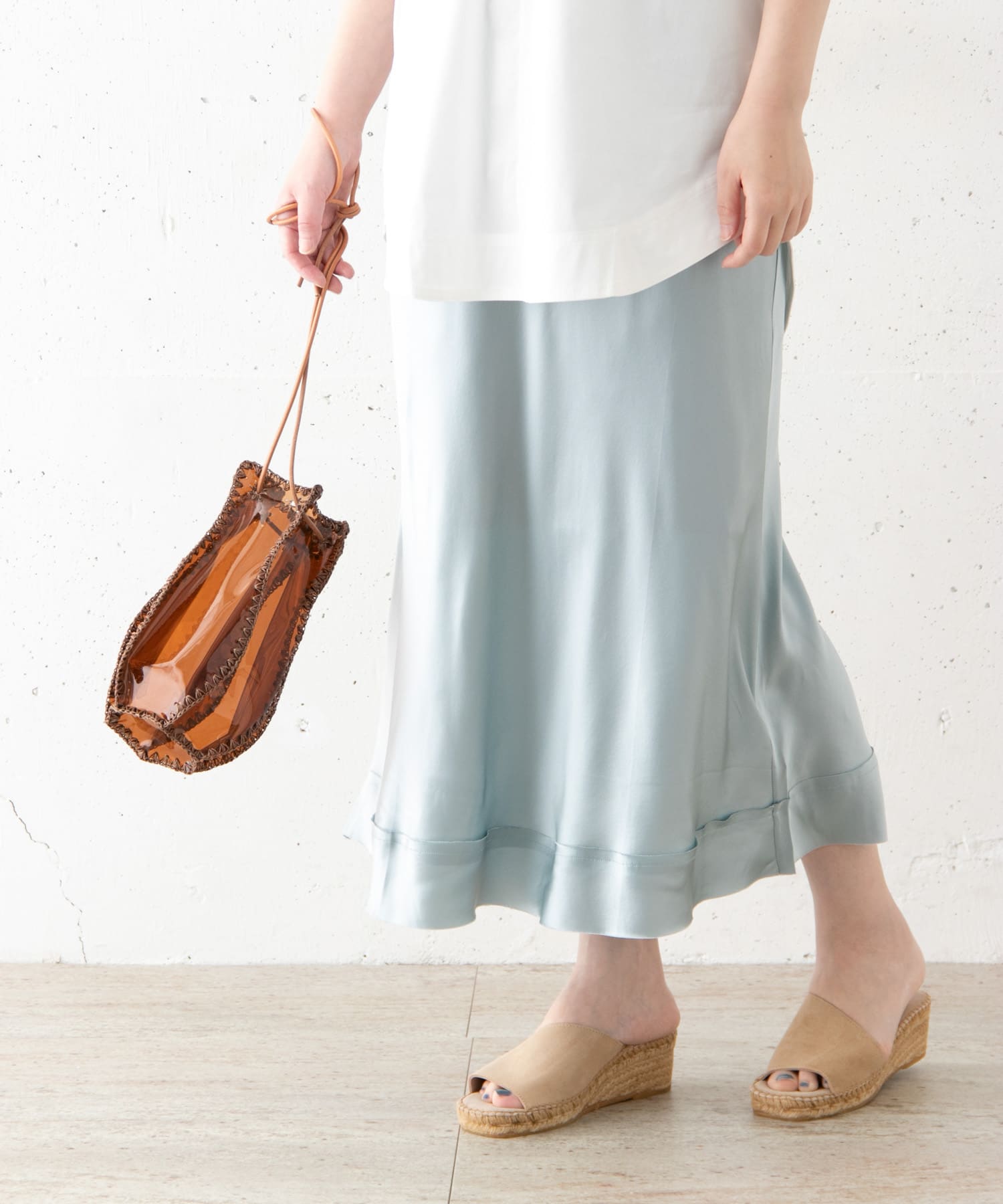 LEE MATHEWS Stella Silk Skirt[M2001SK404-RL05]｜URBAN RESEARCH公式