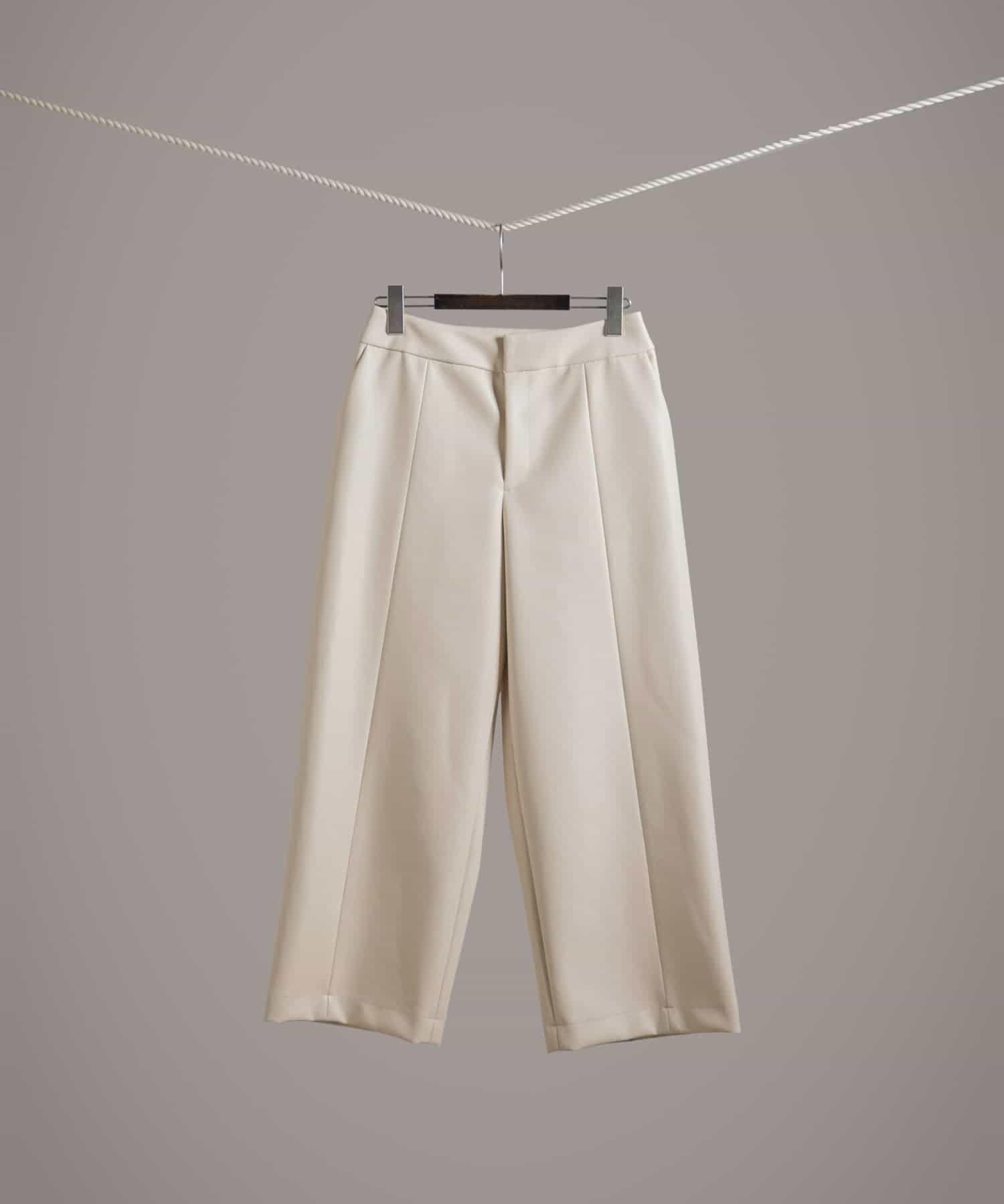 Lirica eco leather pants[RB06-24D002]｜URBAN RESEARCH公式