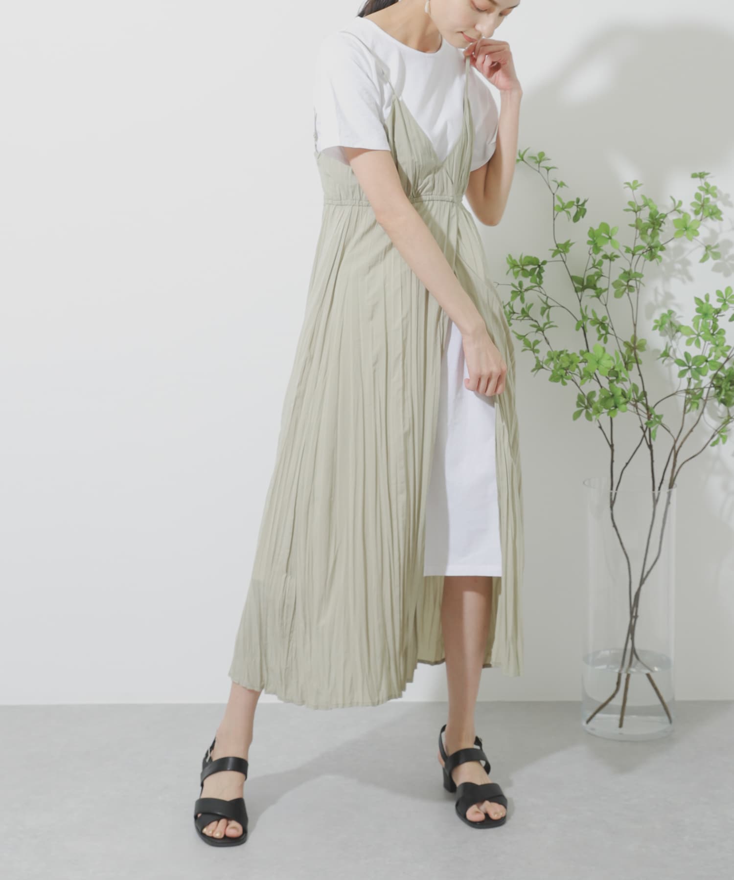 web 一部店舗限定 レイヤードワンピースアンサンブル aa15 26l126 urban research公式ファッション通販