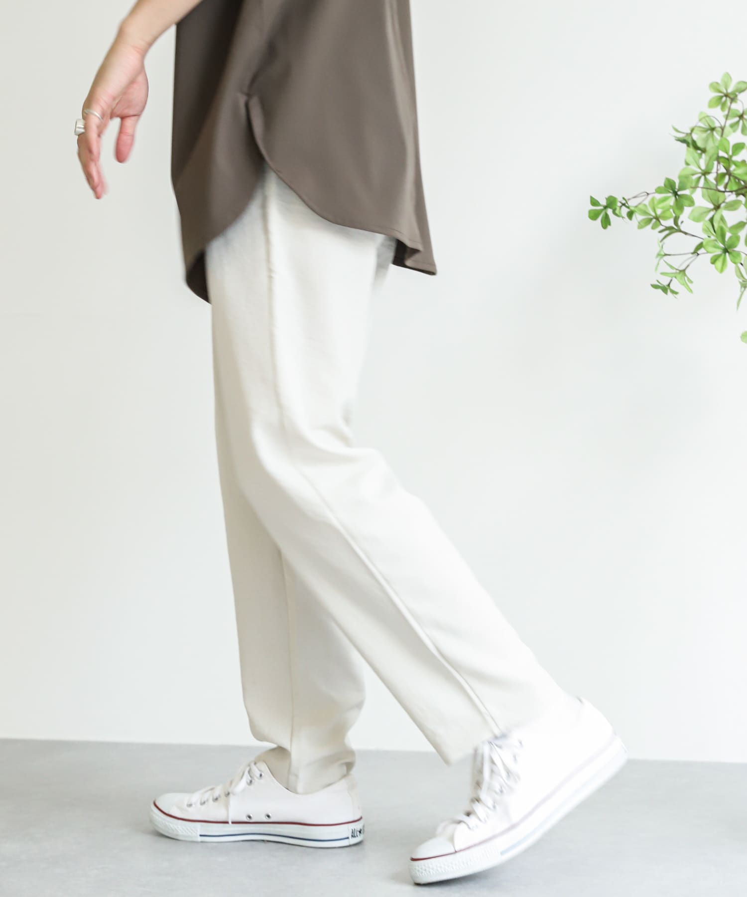リネンライクテーパードパンツ[AA15-14C105]｜URBAN RESEARCH