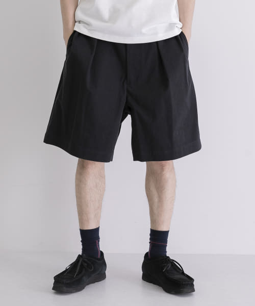A PRESSE　Two Tuck Chino Shorts