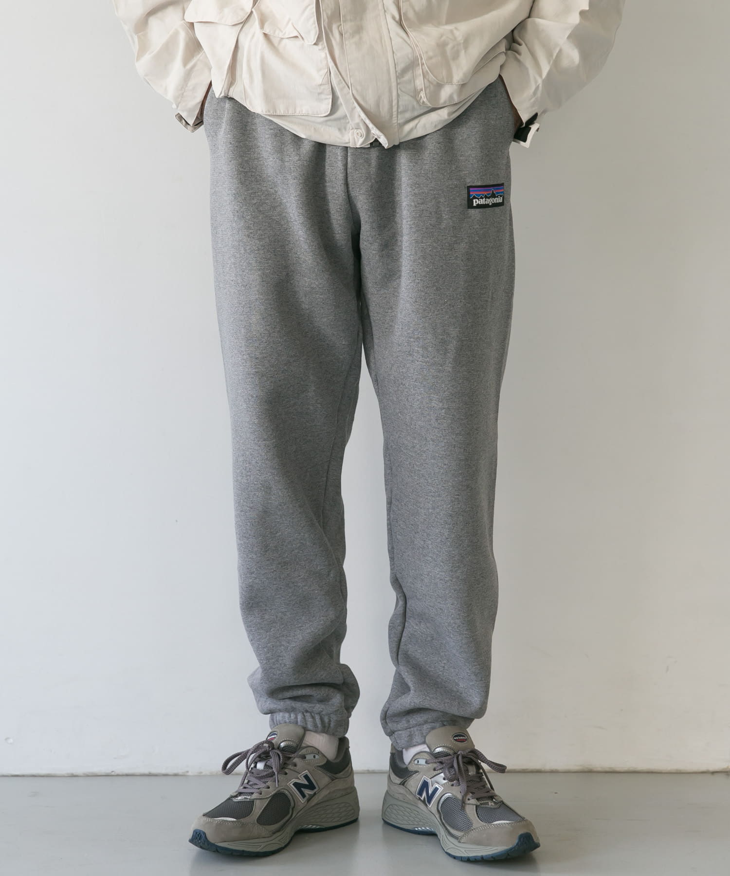 patagonia P-6Label Uprisal Sweat Pants[26051-DM24]｜URBAN RESEARCH