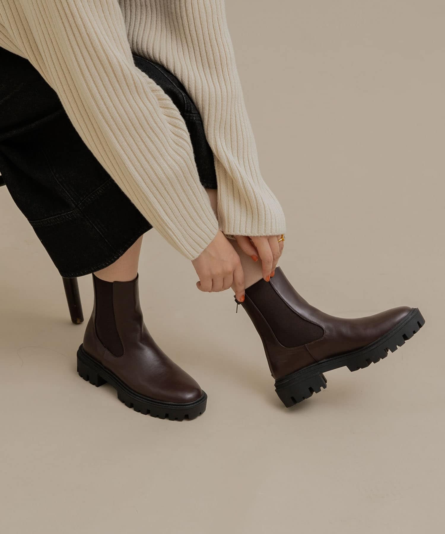 人気デザイナー URBAN CHERRY サイドゴアブーツ 黒 茶セット