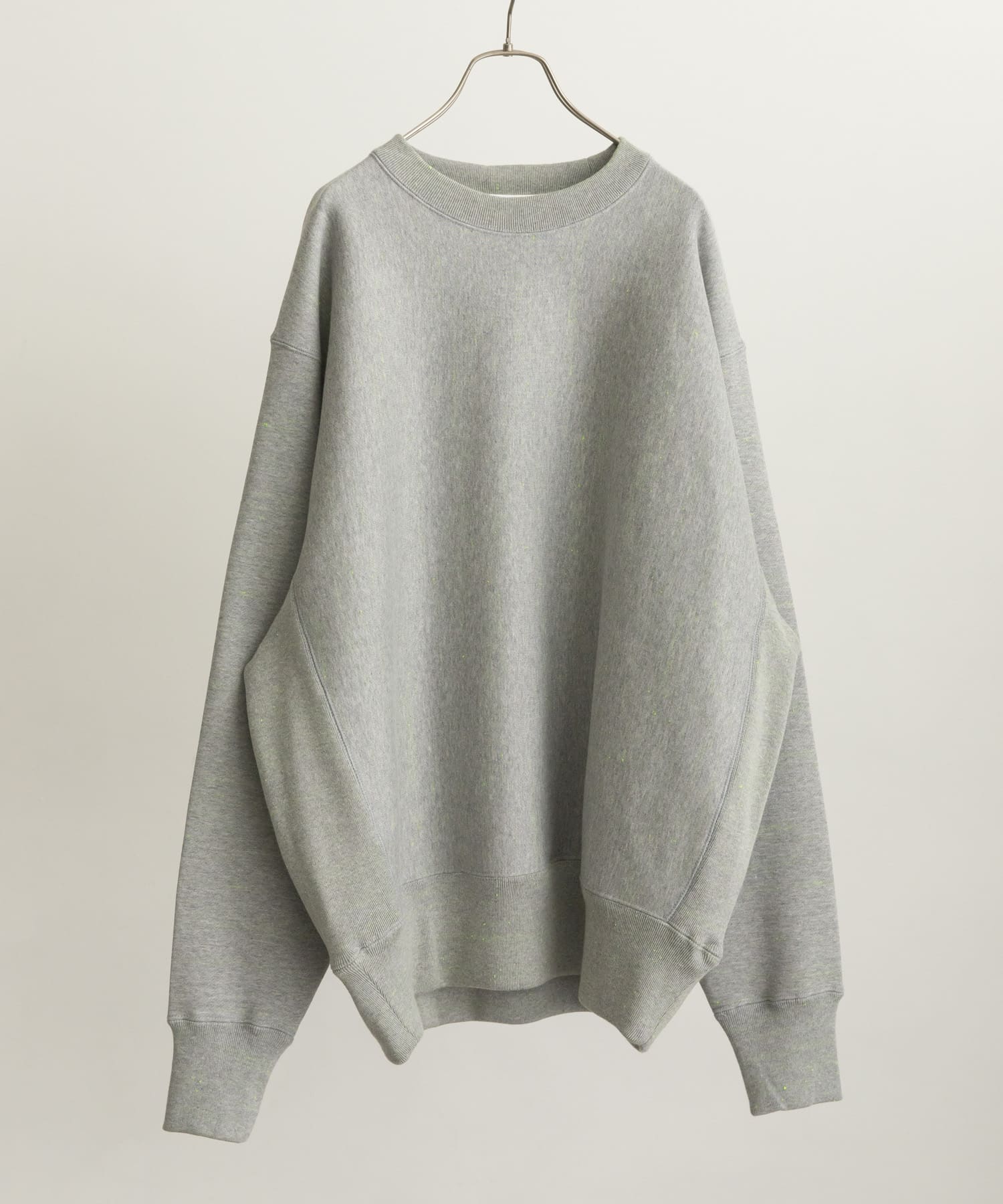 mocT NEON SCRIPT FLEECE PULLOVER[M10-3331-UM27]｜URBAN RESEARCH