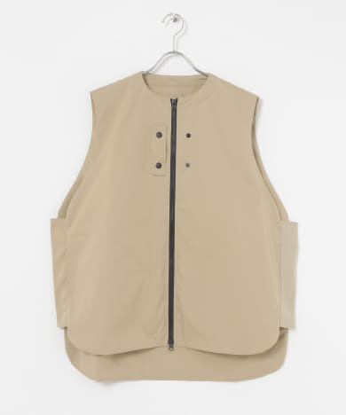 UNTRACE　ZIPPER VEST (TEFLON)