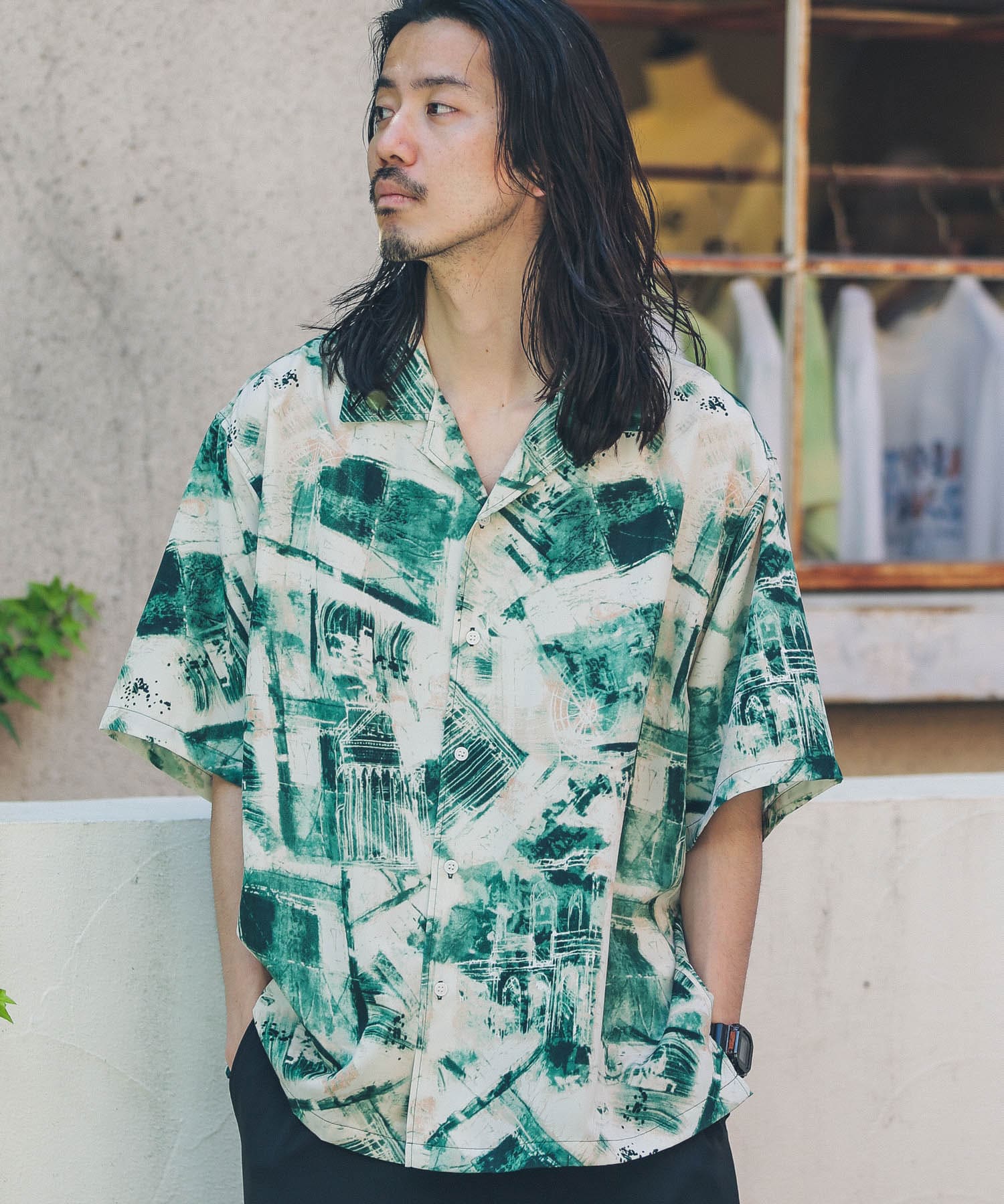 エステルプリント総柄ショートスリーブシャツ[LA35-13A503]｜URBAN
