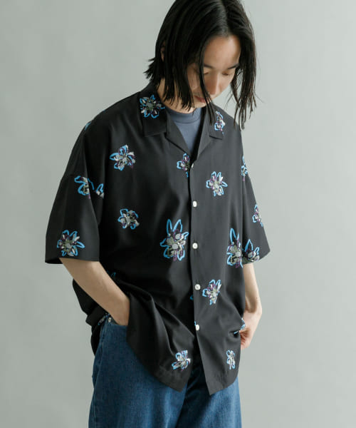 URBAN RESEARCH iD　フラワープリントオープンカラーシャツ