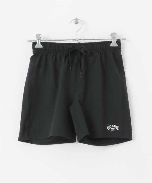 BILLABONG　MIDDLE BOARD SHORTS