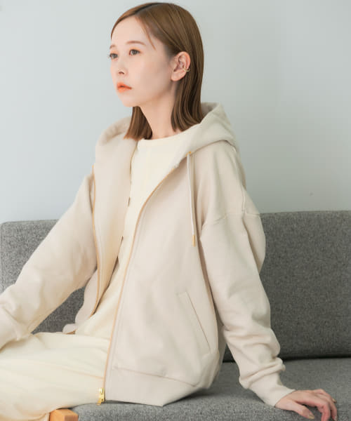 『WEB限定』『UR TECH』オーバーZIPパーカー