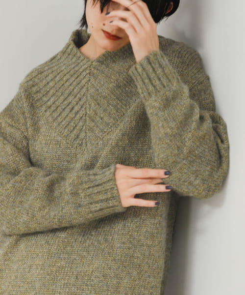 SPARKLE V-NECK KNIT