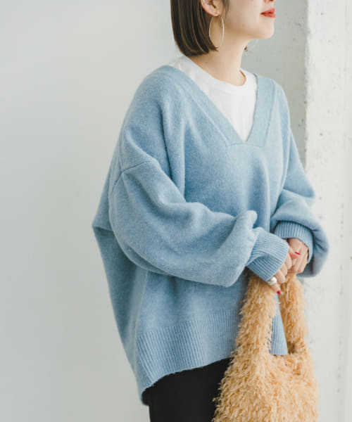 [ITEMS][フワフワVネックニットプルオーバー]