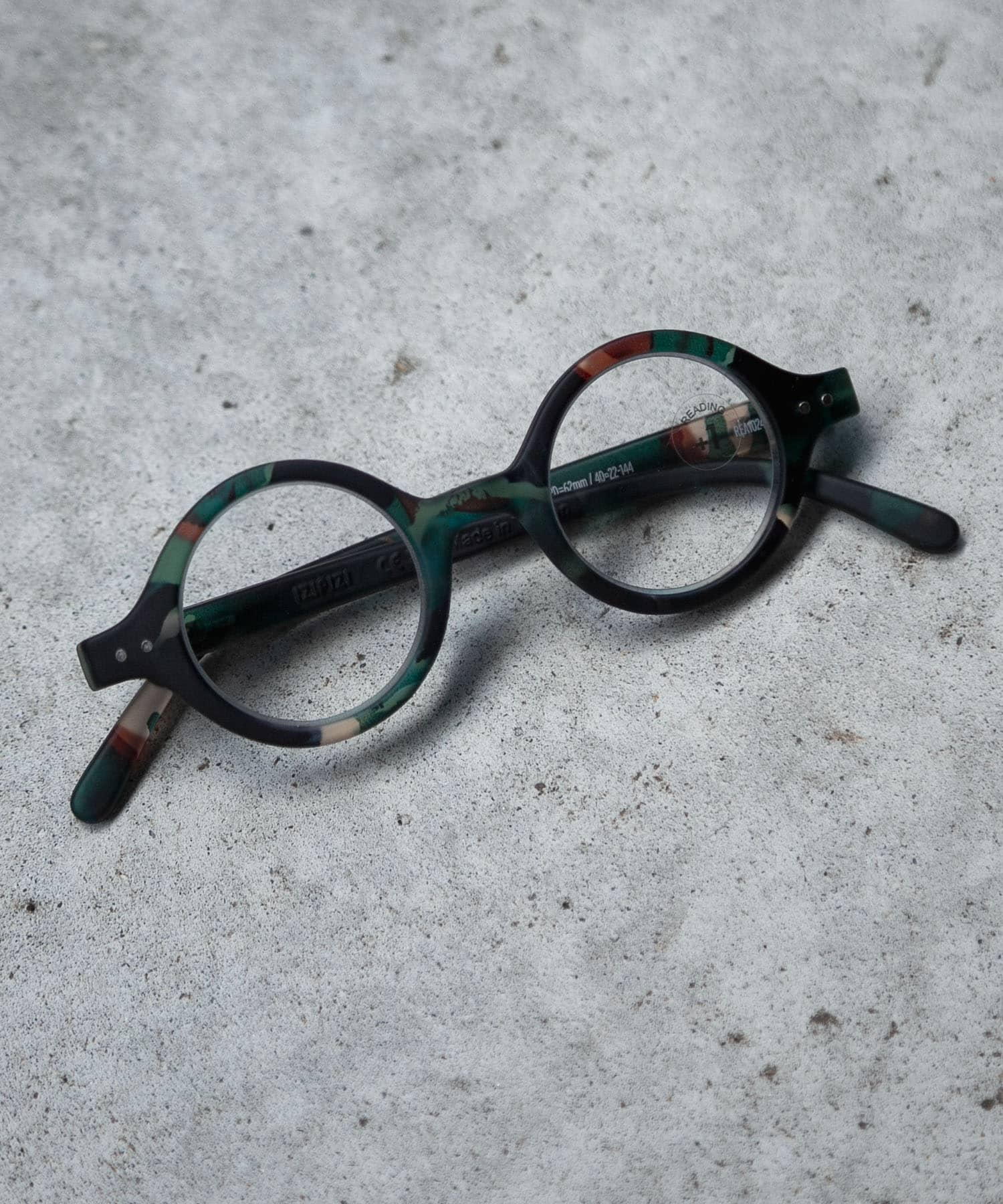 Engineered Garments x IZIPIZI #J Reading in Camo – City