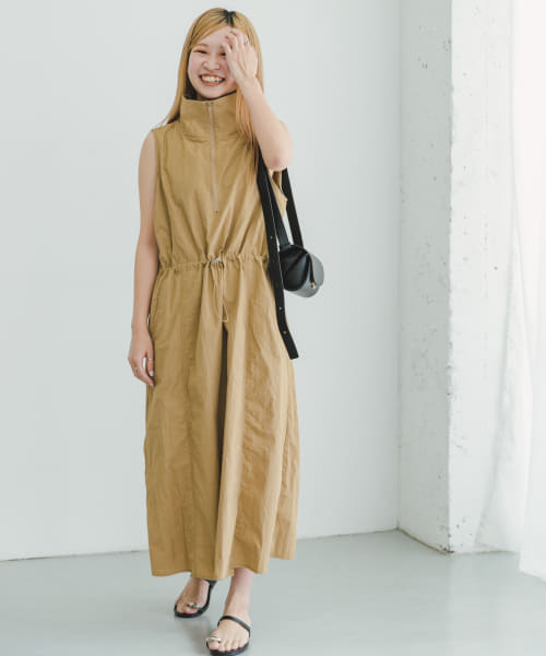 [ITEMS][ナイロンハーフジップワンピース]
