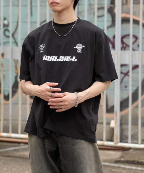 [SENSE OF PLACE][サッカーゲームグラフィックTシャツ(5分袖)]