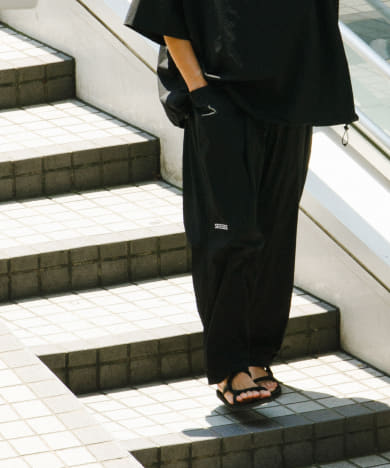 【50％OFF】 SEE w/DRAWSTRINGS[BSM45-24SS PANTS EASY TAPERED WIDE SEE スラックス