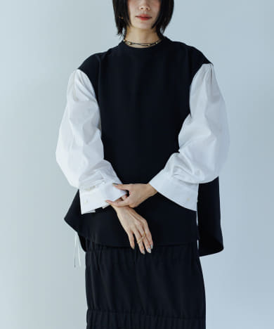 CHIGNON　シャーリングデザインブラウス