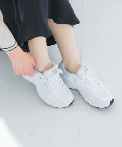 adidas　ASTIR W