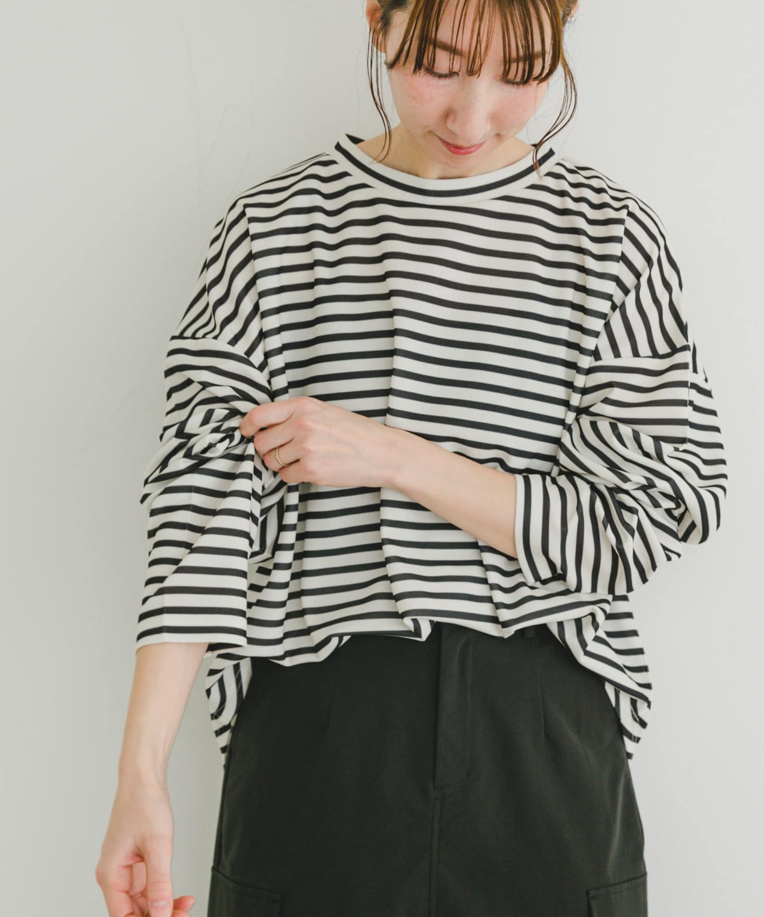 話題の人気 カットジョーゼットロングTシャツ[ITA4-21A018]｜URBAN RESEARCH トップス