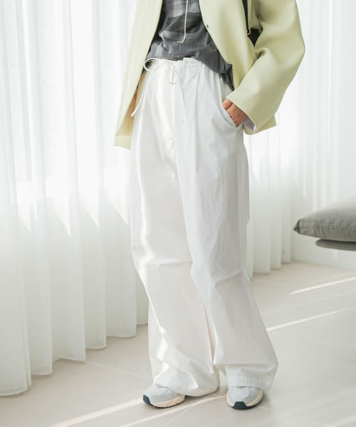 le　COTTON PARACHUTE PANTS