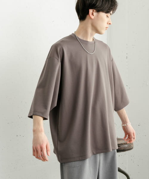 ポンチエクストラルーズTシャツ