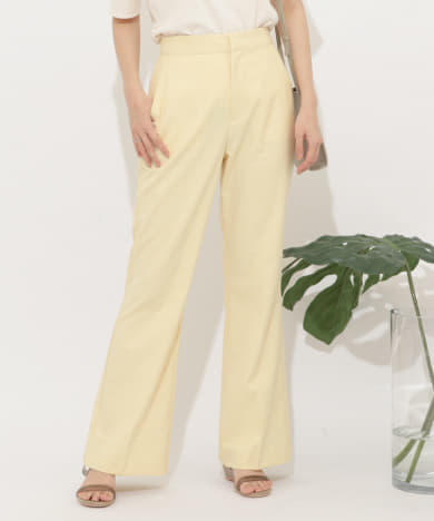 センタープレスフレアパンツ