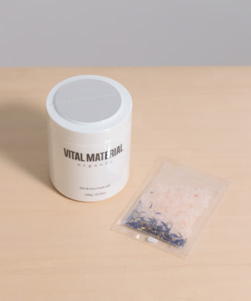 VITAL MATERIAL　アロマハーブバスソルト 350g