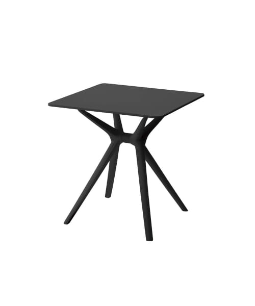 UR FURNITURE　テーブル