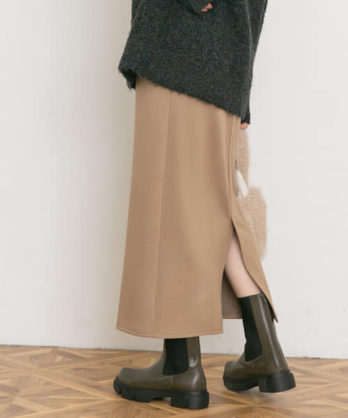 ポンチロングタイトスカート