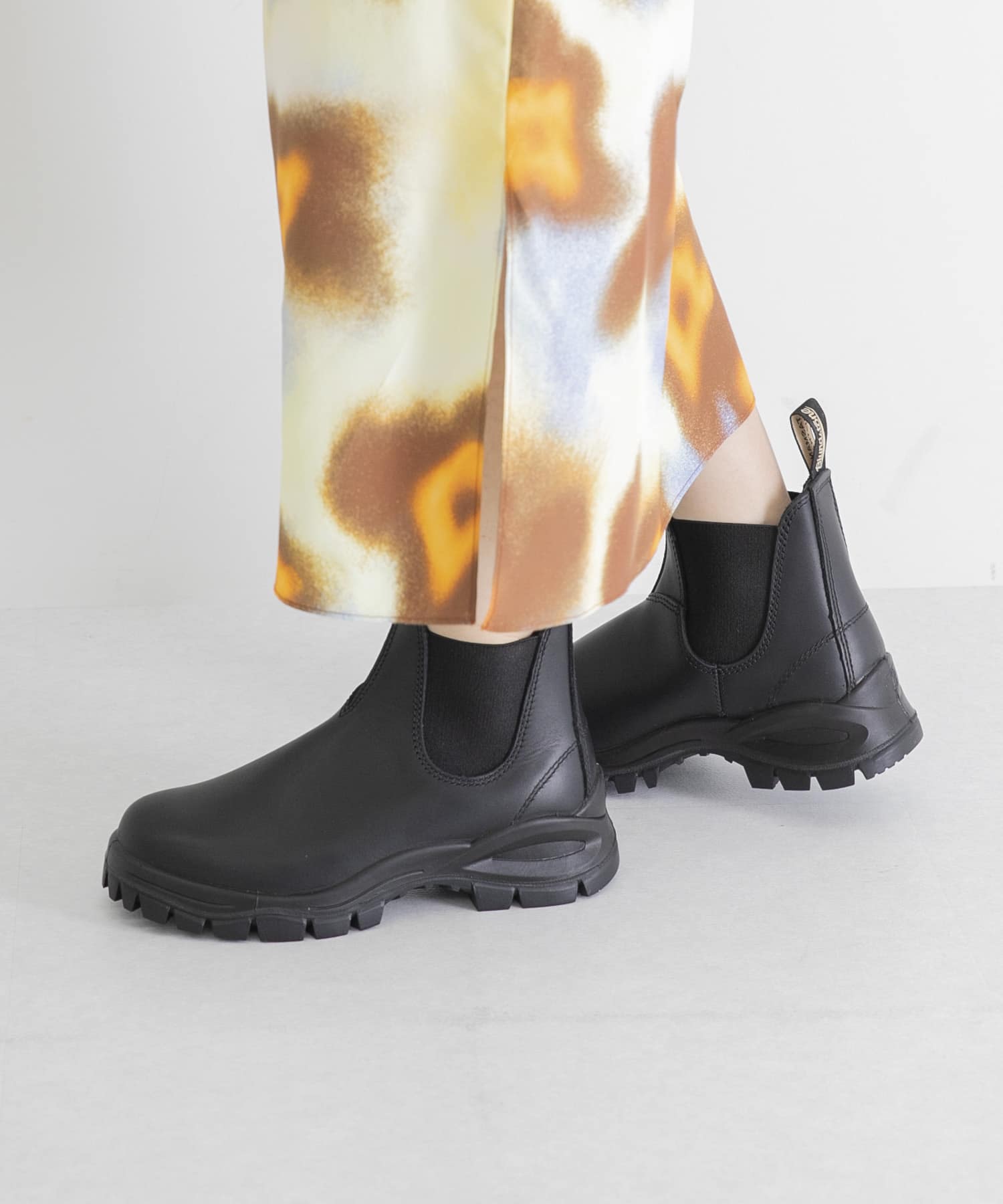Blundstone ELASTIC SIDED BOOT BS2240[BS2240009-BSL26]｜URBAN  RESEARCH公式ファッション通販