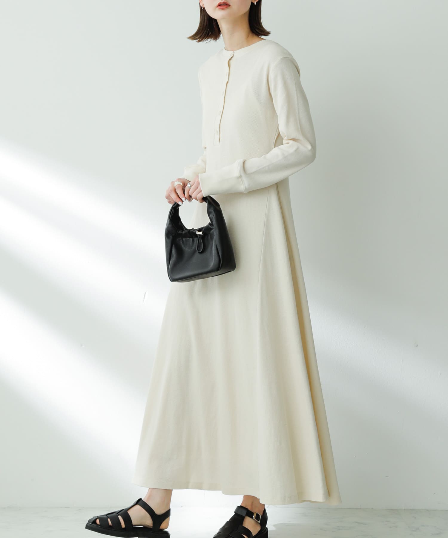 極美品！Rene ルネ 5.8万　フィット&フレア　ワンピース 34 S 濃紺
