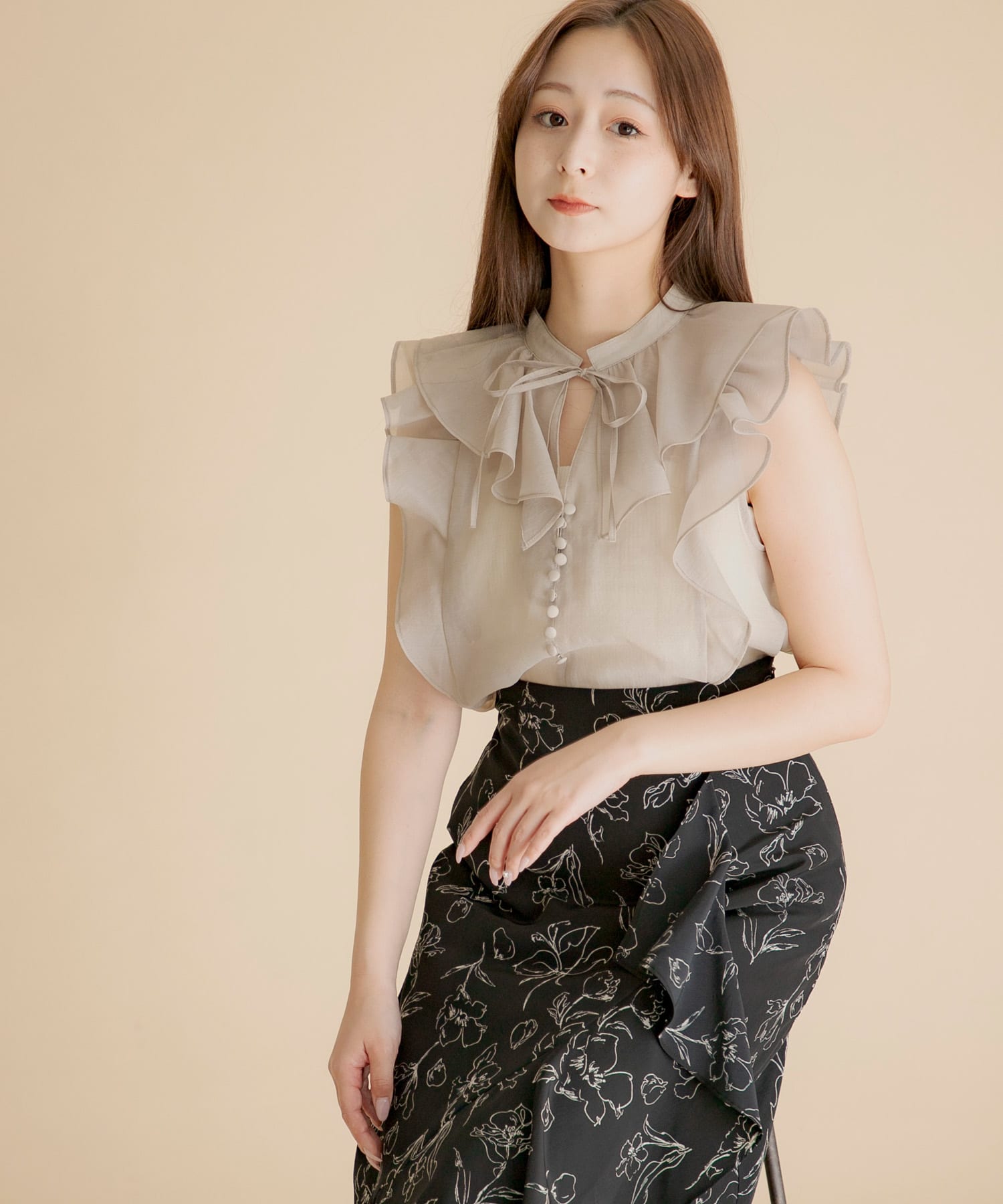 HEYUMM シアーラッフルブラウス[AH35-23H103]｜URBAN